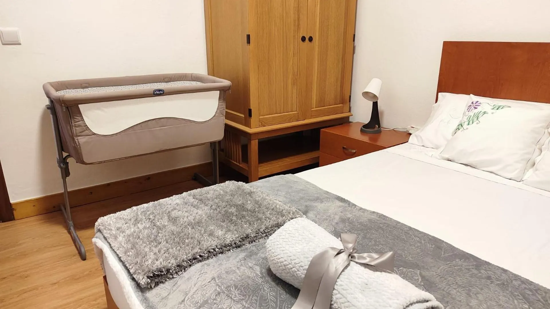 Gateone Al Airport View House Villa Machico